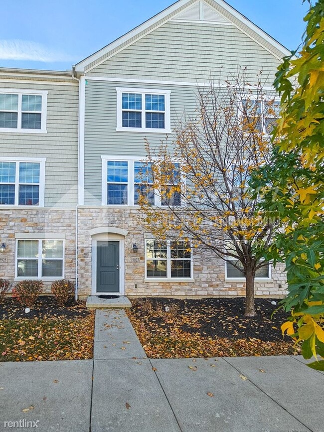 Primary Photo - 2 br, 3 bath Townhome - 5927 Winberry Cree...