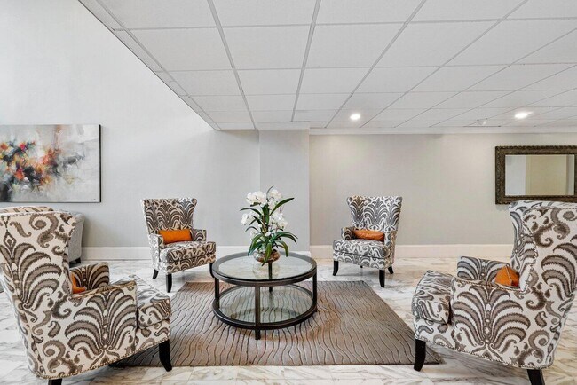 Building Photo - 3450 S Ocean Blvd
