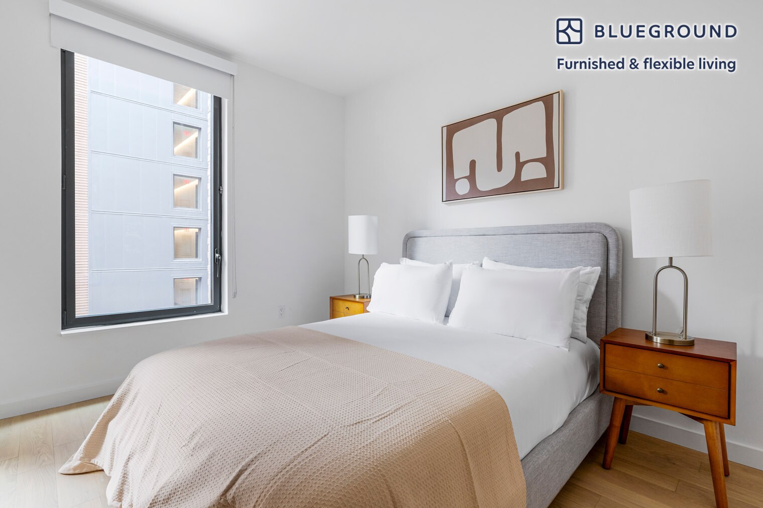 Building Photo - 241 W 28th St