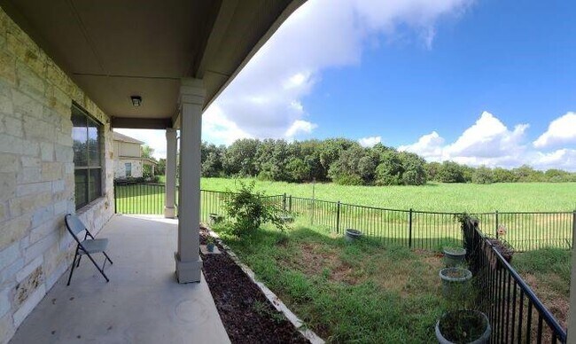 Building Photo - 9201 Brodie Ln