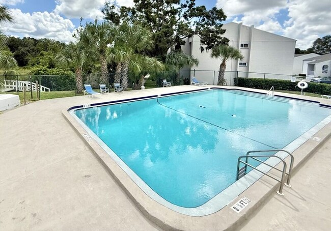 Building Photo - 2625 FL-590
