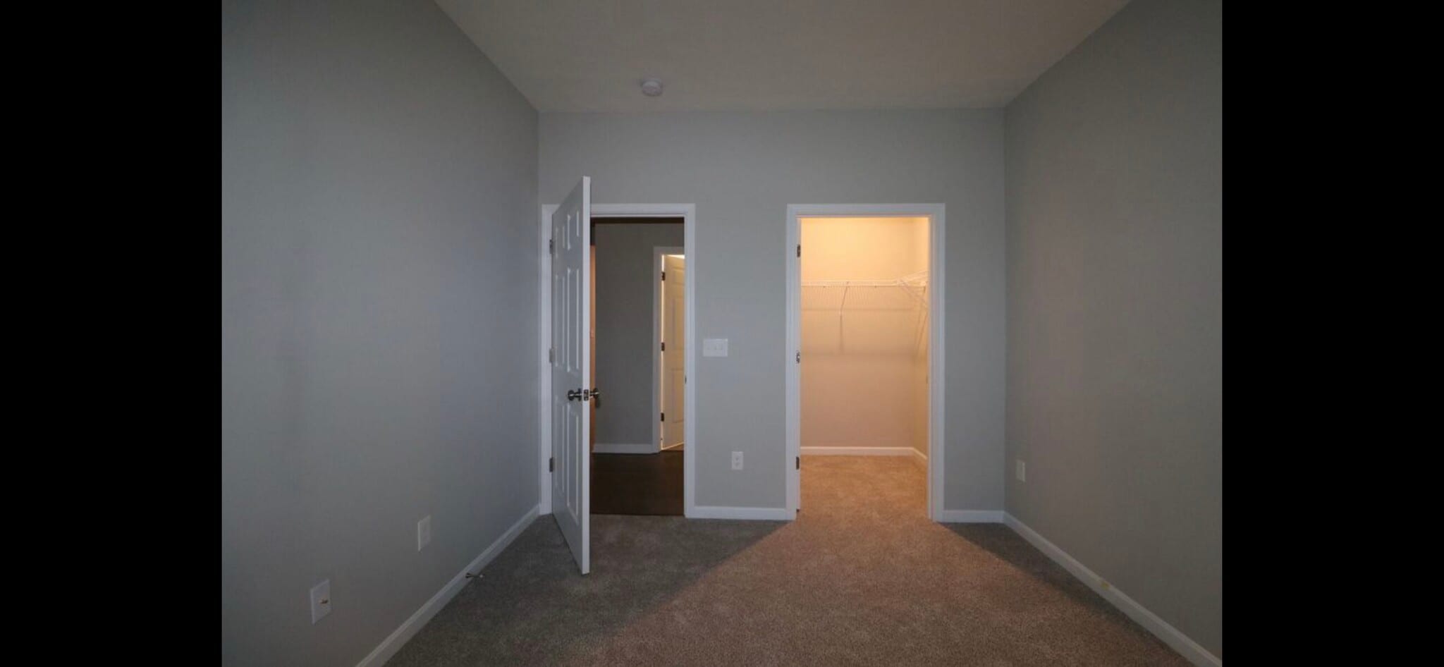 Building Photo - 1701 Glade Valley Dr