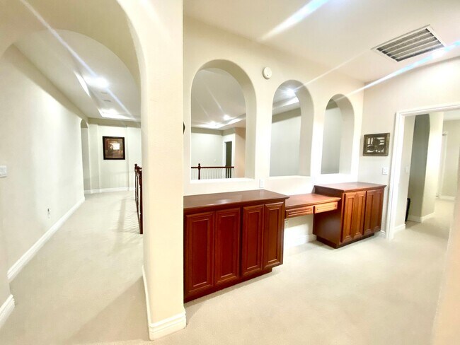 Building Photo - 3603 Fieldview Ct