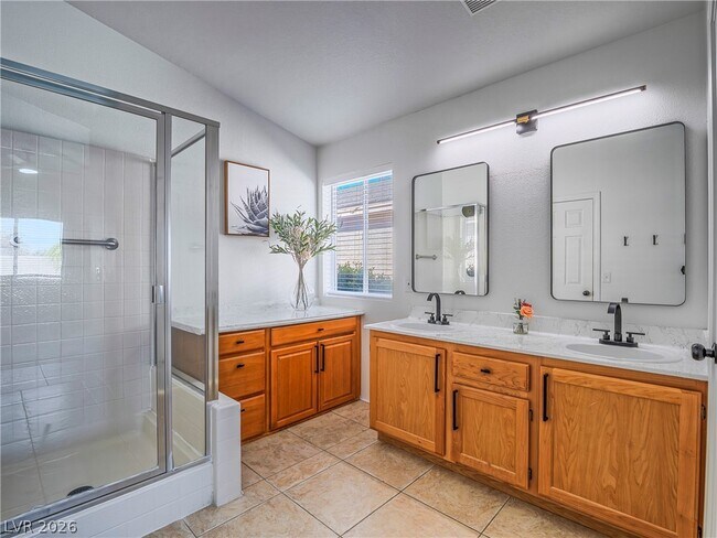 Building Photo - 6832 Rosinwood St