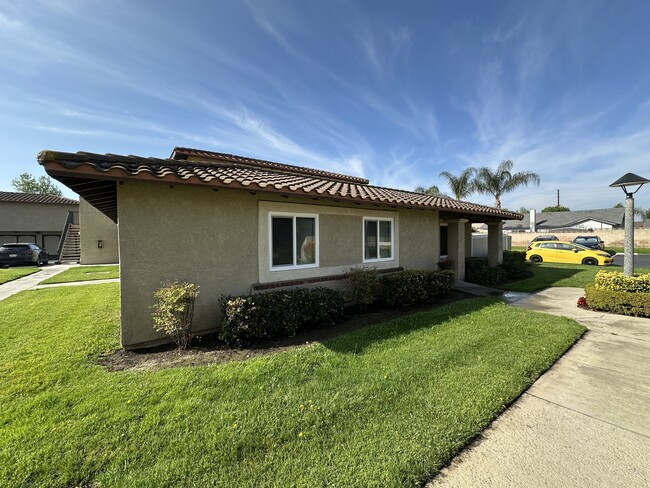 Building Photo - 12635 Franklin Ct