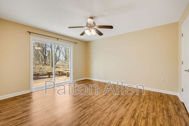 Building Photo - 56 Buffalo St