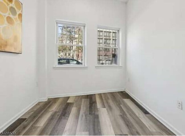 Building Photo - 430 Ocean Ave