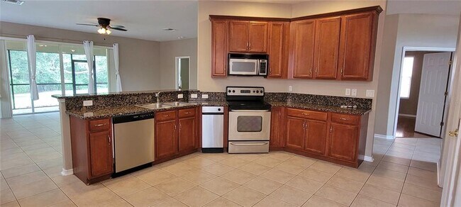 Building Photo - 18009 Maui Isle Dr