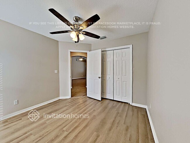 Building Photo - 2628 Brookville Dr