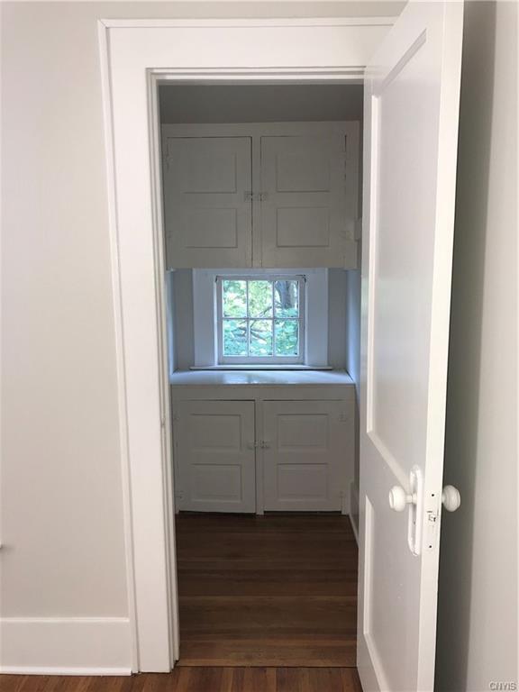 Building Photo - 126 Shotwell Park