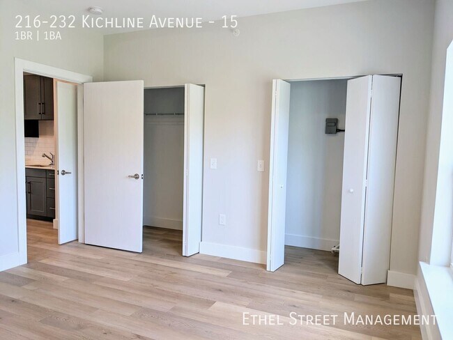 Building Photo - 216-232 Kichline Avenue-15
