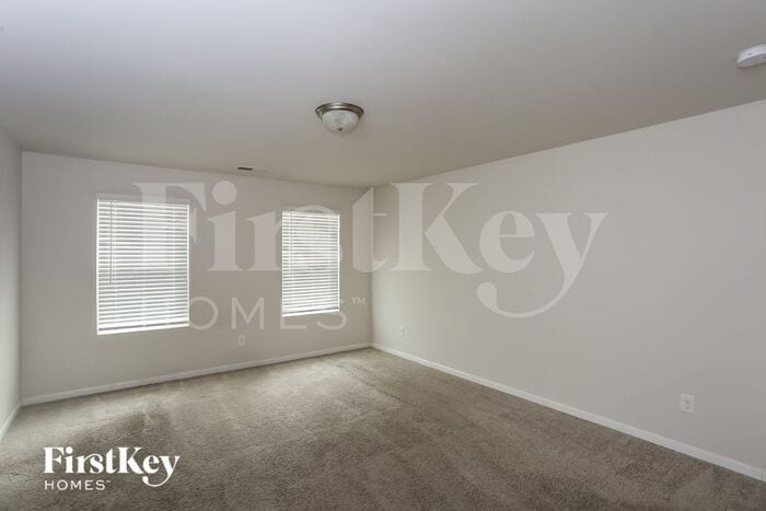 Building Photo - 8204 Williams Farm Dr