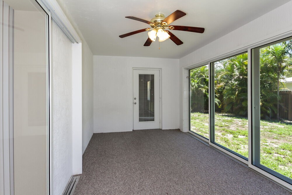 Building Photo - 1023 Horizon Rd