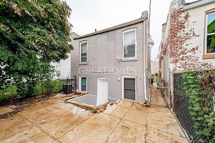 Building Photo - 3416 Gasconade St