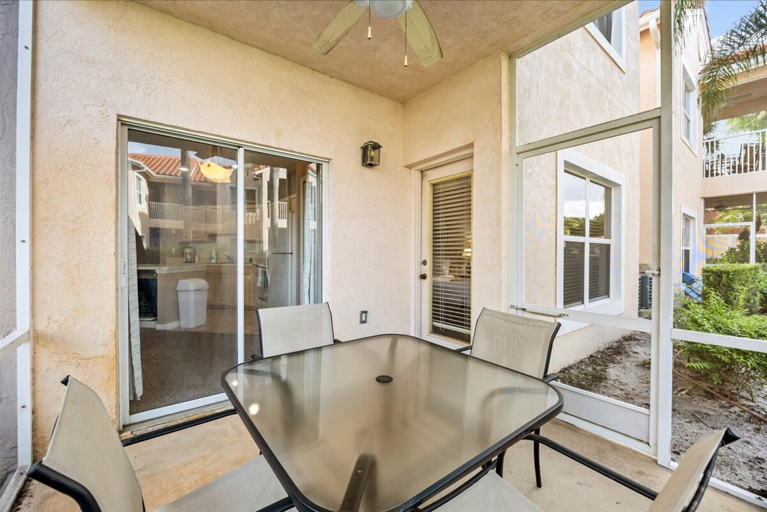 Building Photo - 9955 Perfect Dr