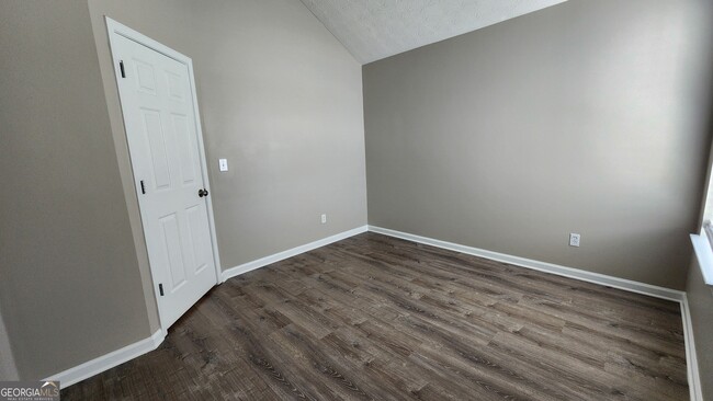 Building Photo - 2610 Virginia Cove
