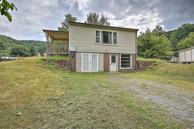 Building Photo - 707 Tuggle Hill Rd