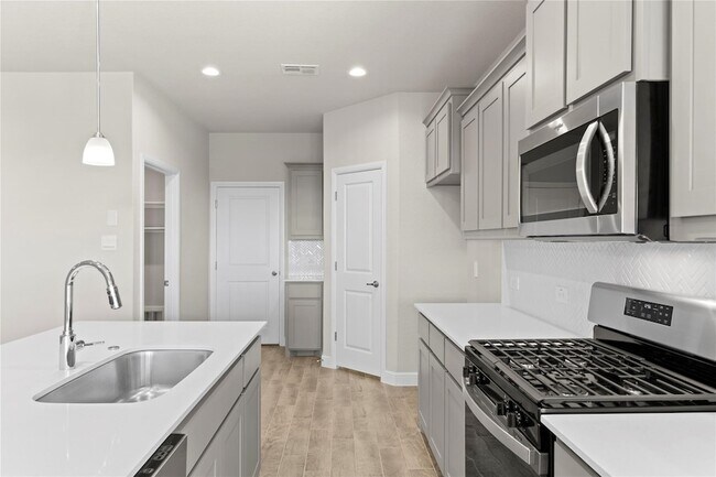 Building Photo - 14405 Antlia Dr