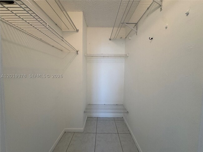 Building Photo - 210 174th St