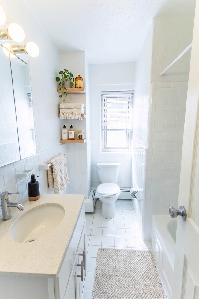 429 C503 Bathroom - 429 Apartments