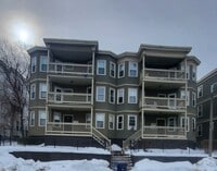 Building Photo - 25 Fessenden St