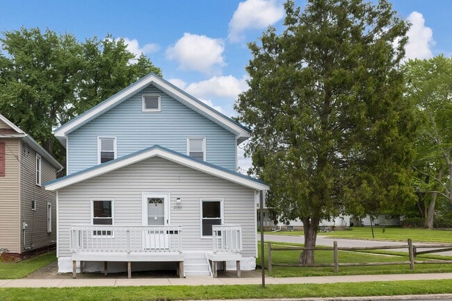 Building Photo - Remodeled  3 Bdrm Wesleyville Home w Workm...