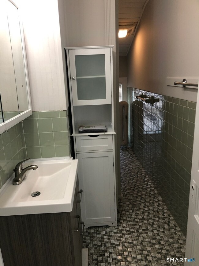 Building Photo - 23 Taylor St