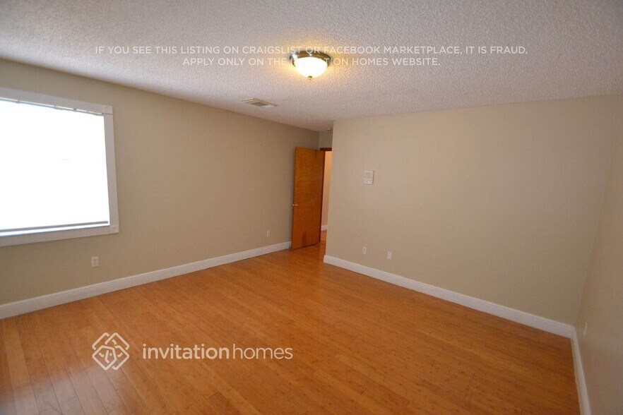 Building Photo - 15400 SW 59th St