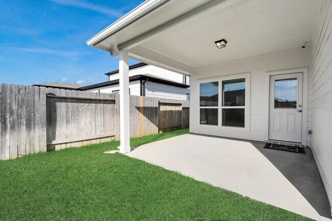 Building Photo - 21507 Indigo Ruth Dr