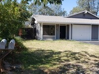 Building Photo - Nice, Cute and Clean!!!