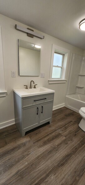 Building Photo - 8615 Aitken Ave