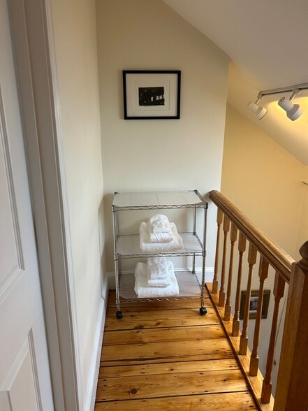 125 Spring, #2, Cambridge - 125 Spring St