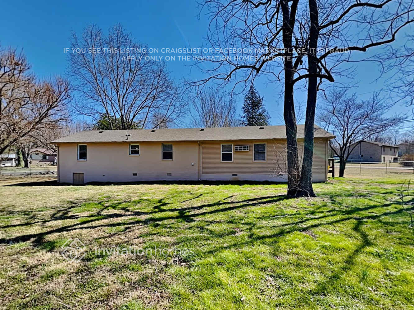 Building Photo - 7116 White Oak Dr SW