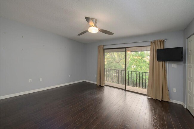 Building Photo - 918 Sunridge Dr
