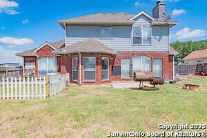 Building Photo - 132 Las Palomas Dr
