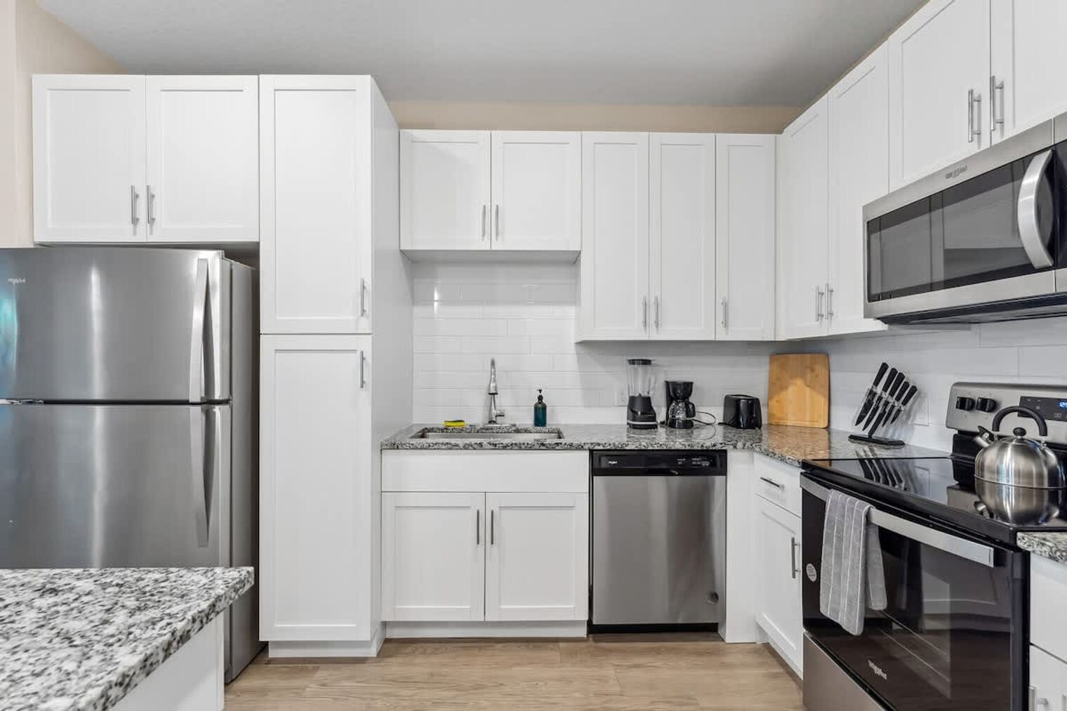 Building Photo - 12420 Rain Strm Ct