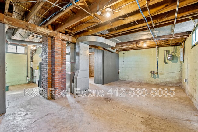 Building Photo - 209 Hurston Way