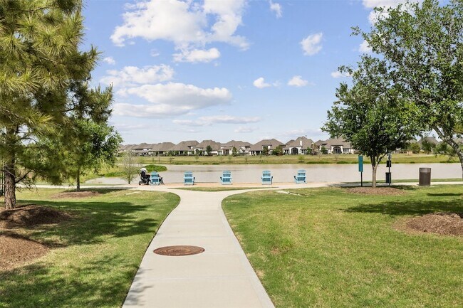 Building Photo - 24418 Green Buffalograss Trl