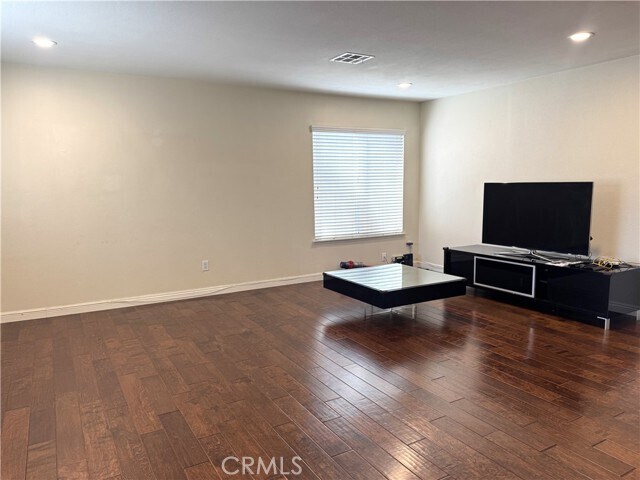 Building Photo - 13037 Beach