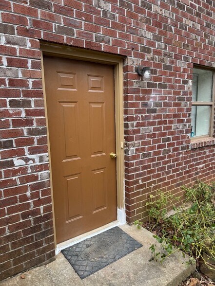 Building Photo - 2237 Emerald Castle Dr