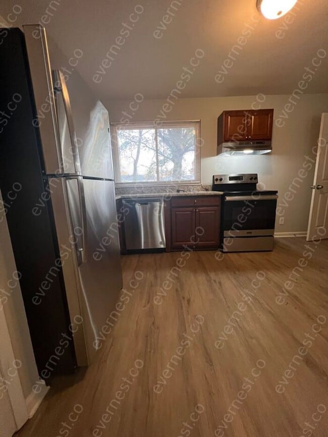 Building Photo - 2931 Oriental Dr