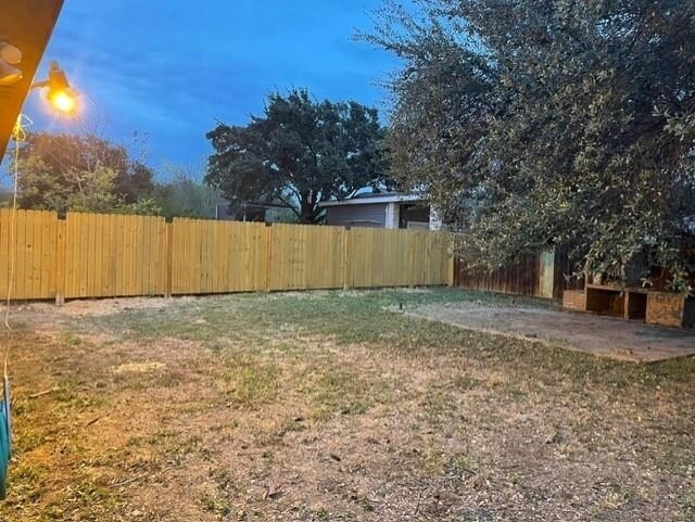 Building Photo - 11811 Fawn Dr