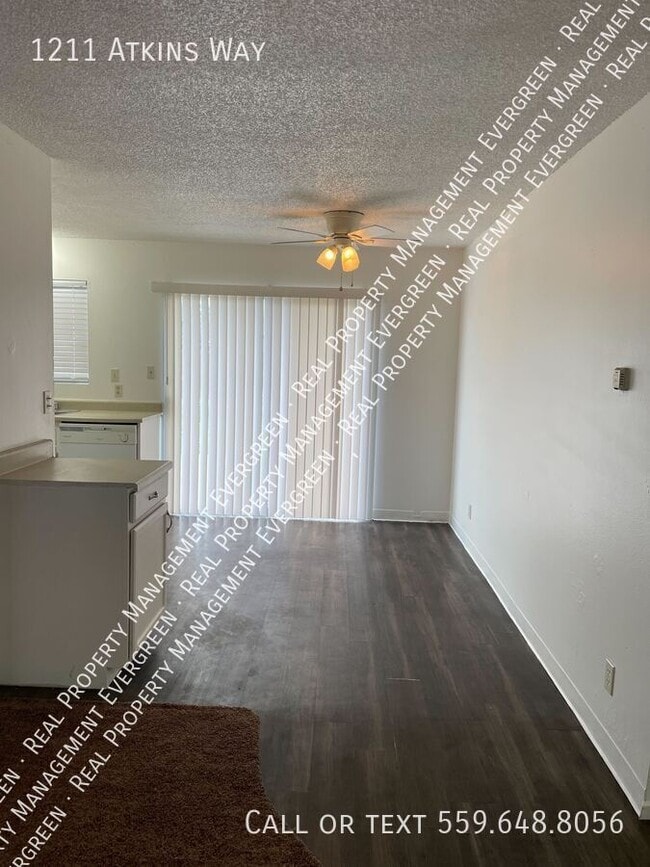 Building Photo - 1211 Atkins Way