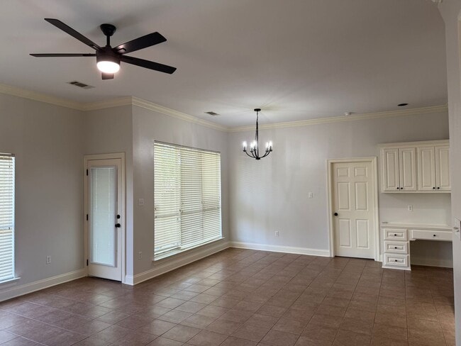Building Photo - 3BD 2BA House on Nicholson Lakes Subdivision