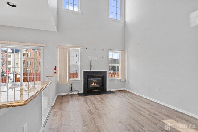 Building Photo - 802 Margaret Ct