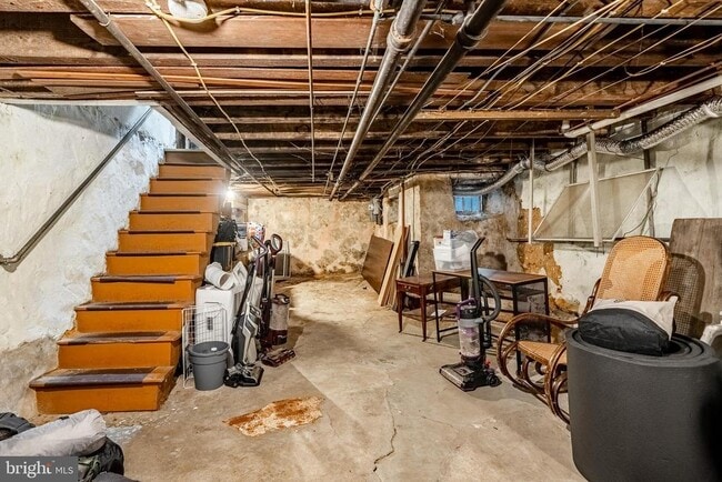 Building Photo - 4017 Dexter St