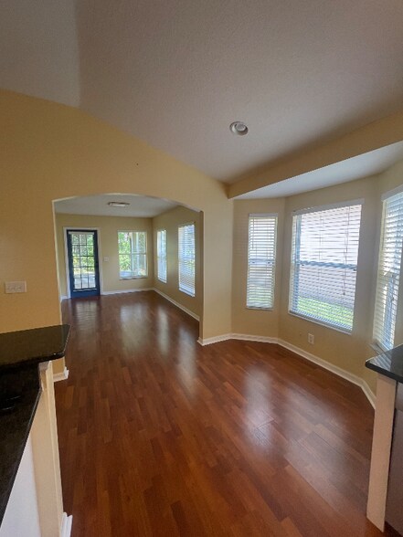 Building Photo - 6112 Gannetside Pl
