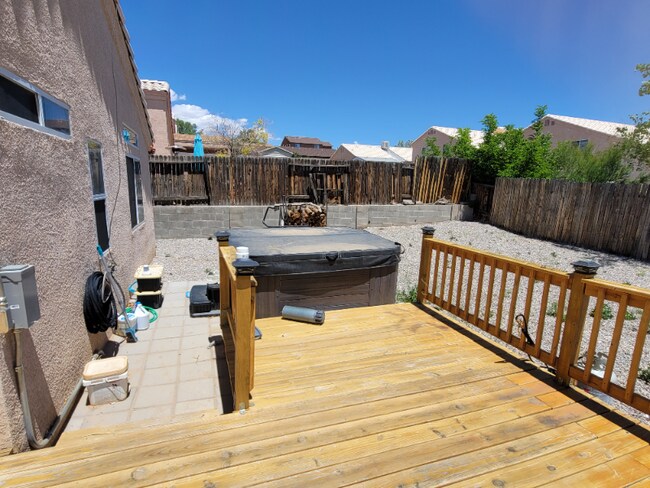 Building Photo - 10540 Brookline Pl NW