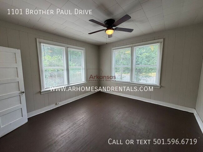 Building Photo - 1101 Brother Paul Dr