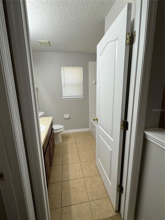 Building Photo - 559 Hiawatha Palm Pl